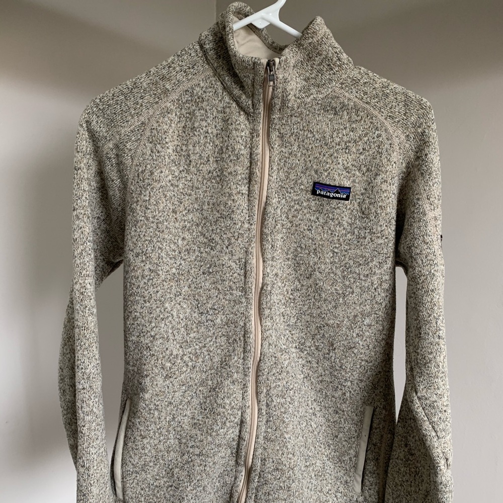 Patagonia zip up sweatshirt